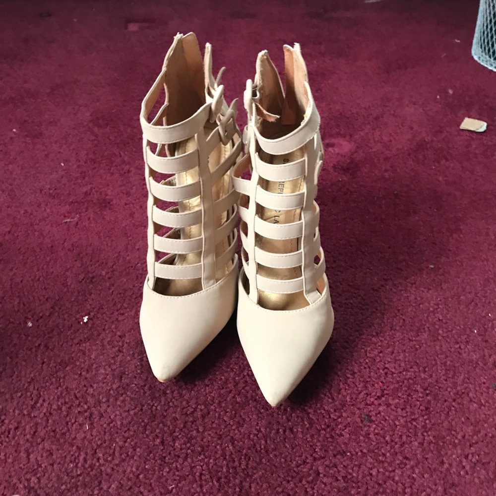 Tan heels